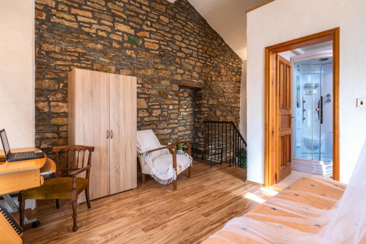 Apartment Larca Kanfanar Bagian luar foto