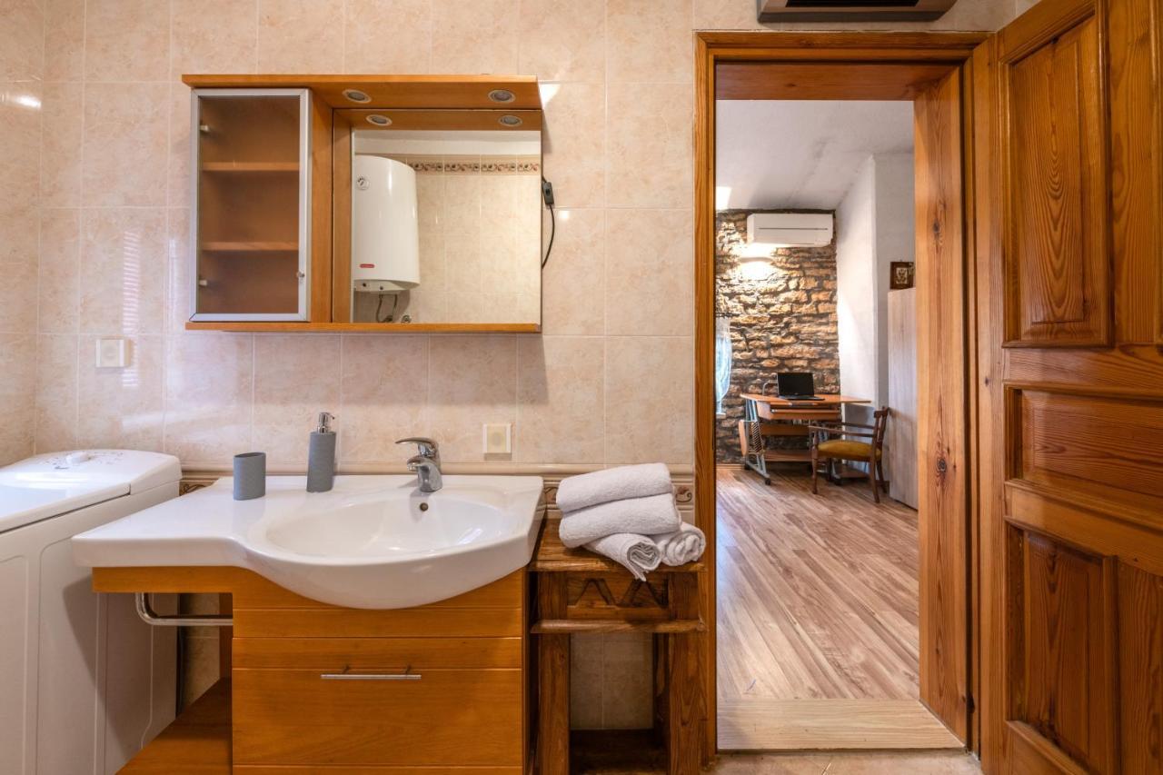 Apartment Larca Kanfanar Bagian luar foto
