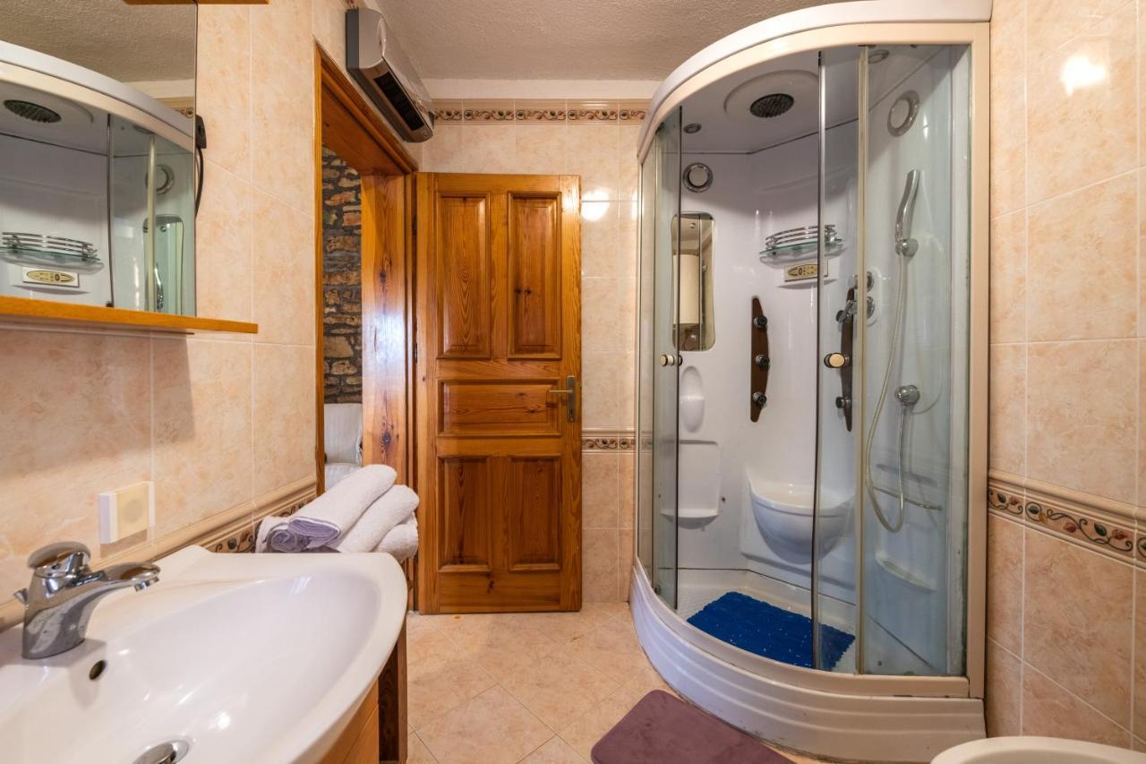 Apartment Larca Kanfanar Bagian luar foto